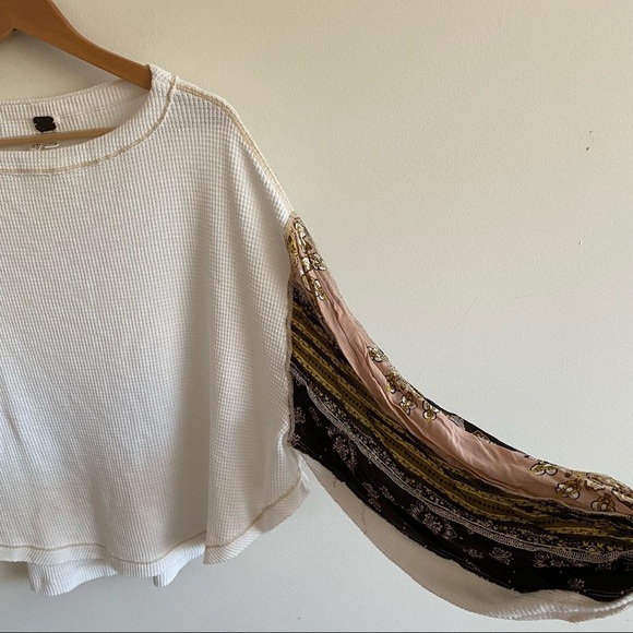 Free People || Blossom Thermal Top with Paisley Balloon Sleeves Ivory XS - Picture 3 of 9